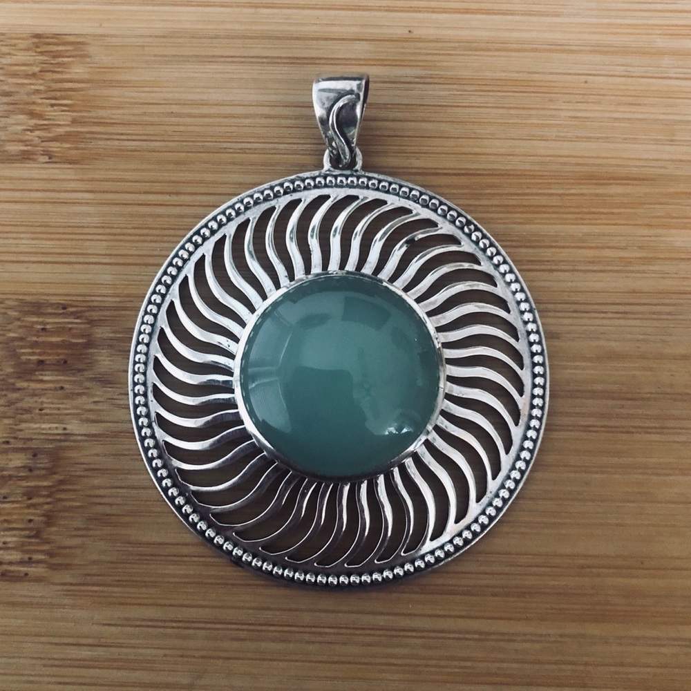 $64 Doug Paulus Estate Drop Pendant   Sterling Silver   Marked dp 925 India